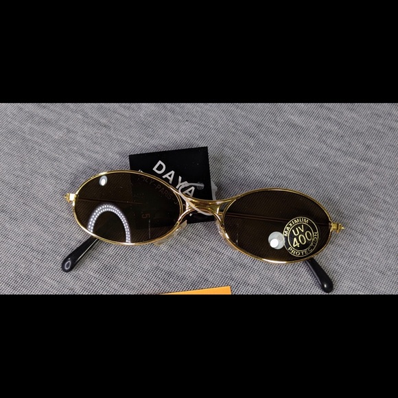 👯♀️Host Pick⚡️For bundle only: Lot of 2 kids’ oblong sunglasses - Picture 2 of 16